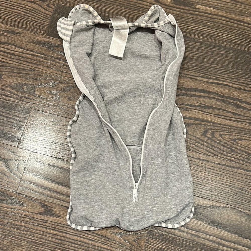 Love To Dream Swaddle Up Original Grey 1.0 TOG - Picture 9 of 10